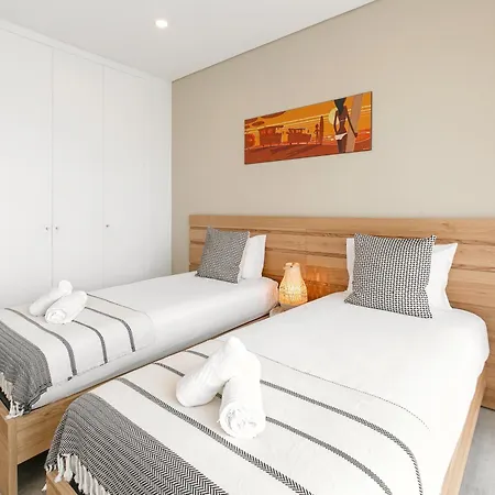 Consolacao Sunset View Апартаменты Атогиа-да-Балейя